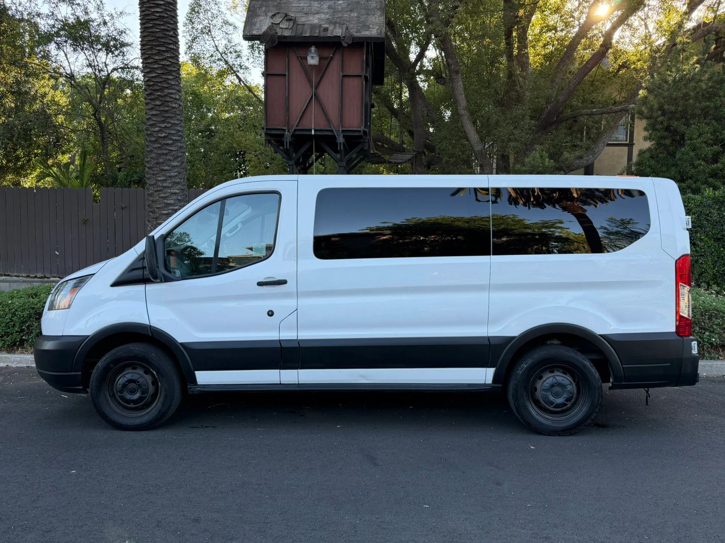 ford transit passenger van 2019 1FMZK1YM4KKB79600 image ford transit passenger van 2019 1FMZK1YM4KKB79600 image